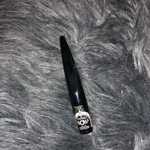 Butter London Stoke of Wow roll on liner